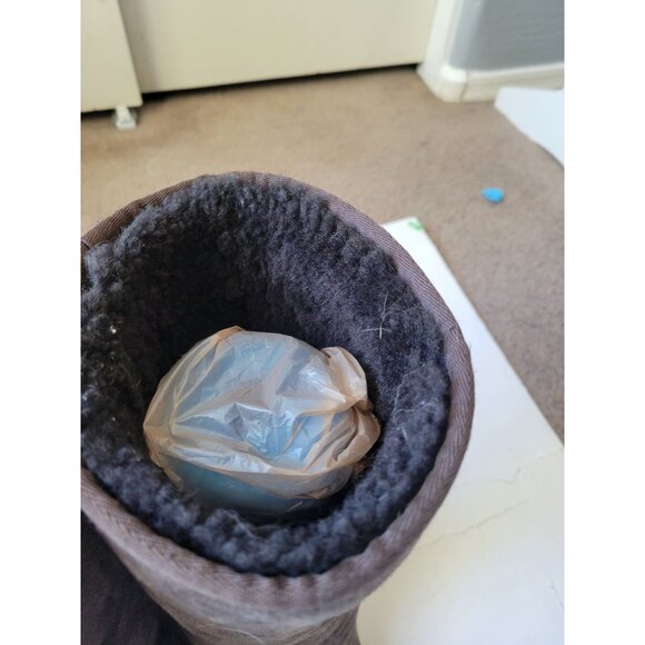 UGG Women’s Classic Tall Boots Chocolate Brown Sheepskin Lined – Mid-Calf Size 9 - Picture 5 of 13